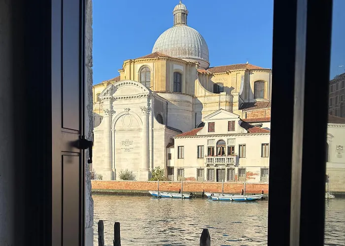 Zen Accommodations Grand Canal